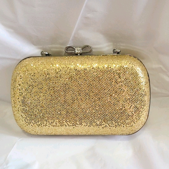Claire's Handbags - Gold clutch/bag